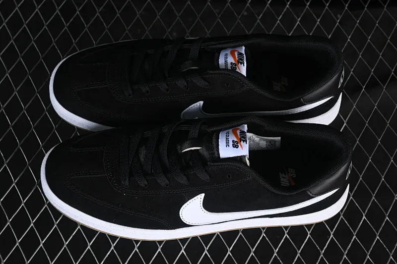 All categories Nk SB Dunk series Nike SB Fc Classic campus sneakers Nike SB Fc Classic Nike autumn and winter campus casual sneakers CJ9961-001